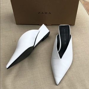 CLOSET CLOSING* Zara white point mules